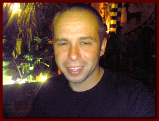 602x451 pixels (111K)