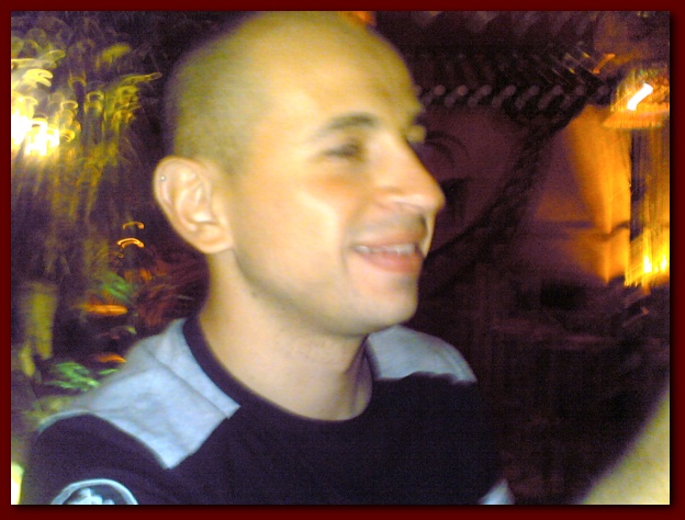 602x451 pixels (107K)