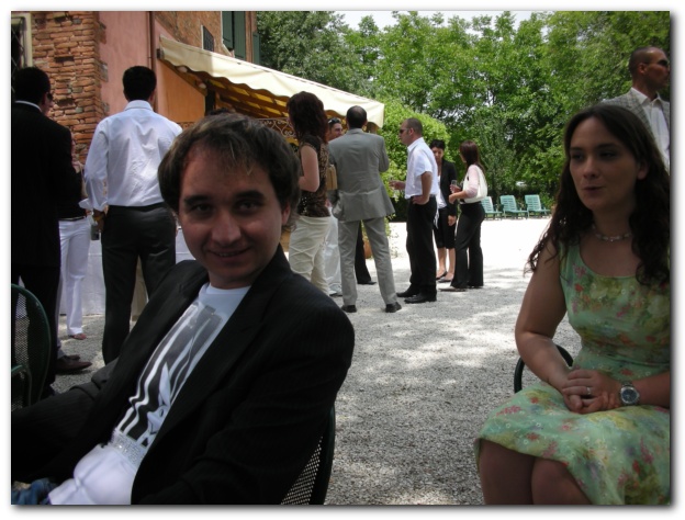 602x451 pixels (125K)