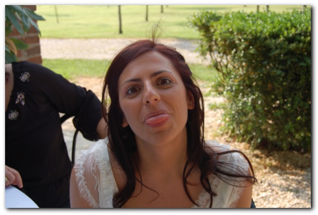 602x400 pixels (86K)