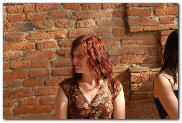 602x400 pixels (132K)