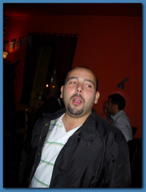 452x601 pixels (53K)