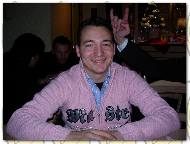 602x451 pixels (112K)