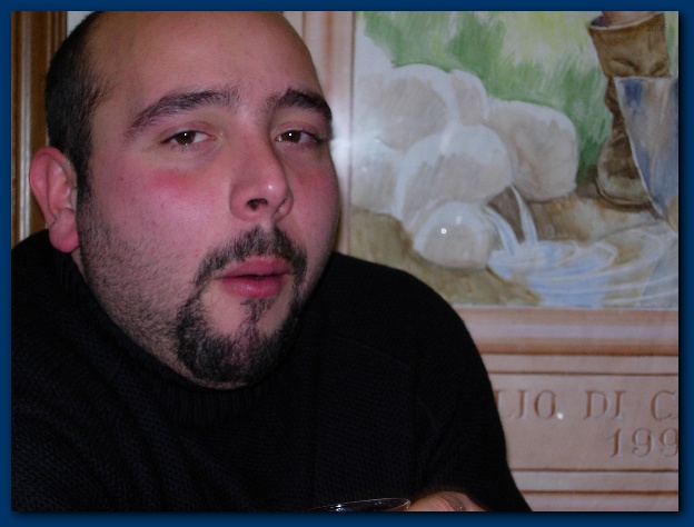 602x451 pixels (86K)