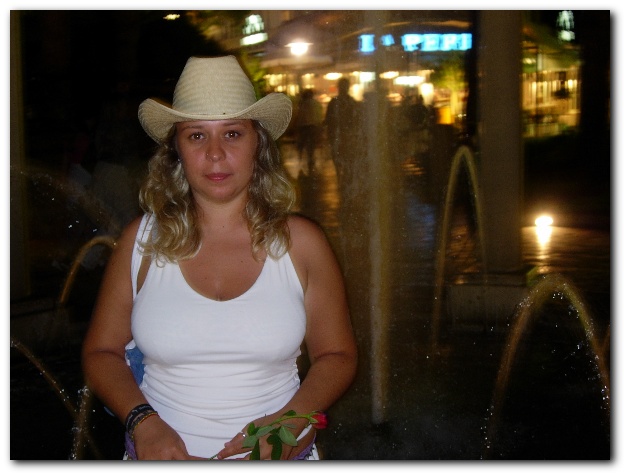 602x451 pixels (95K)