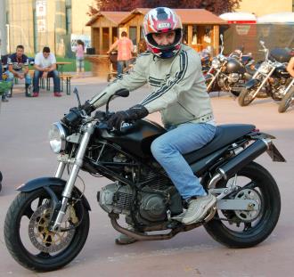 Zava in Ducati Monster